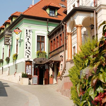 Hotel Kuria Banská Bystrica Exterior photo
